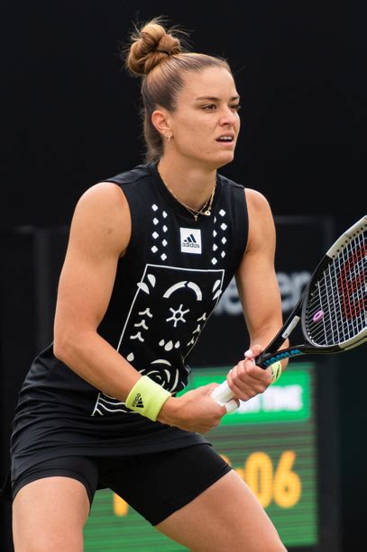 Maria Sakkari career statistics .